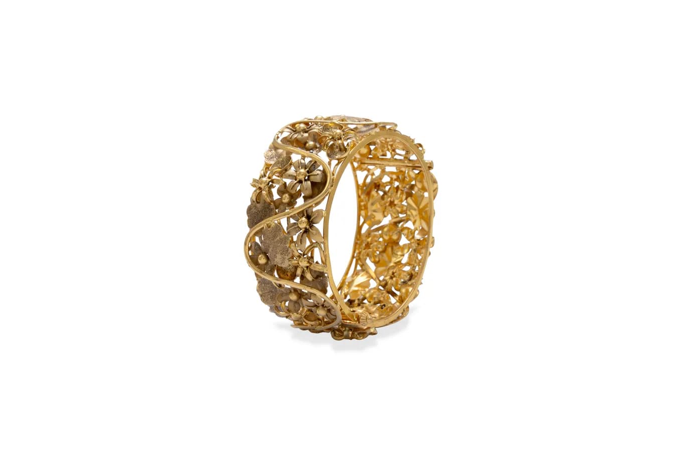 Nayantara chur – handcrafted gold Bangles & Bracelets