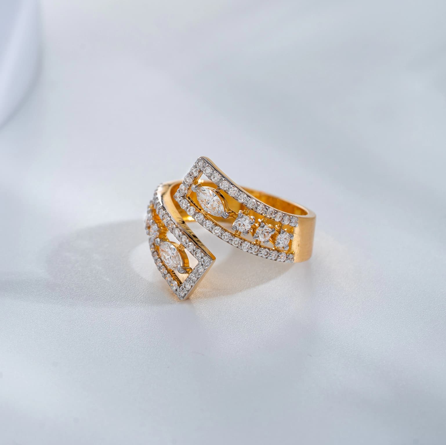 OPEN DIAMOND BAND RING(14K WITH LAB GROWN DIAMONDS)