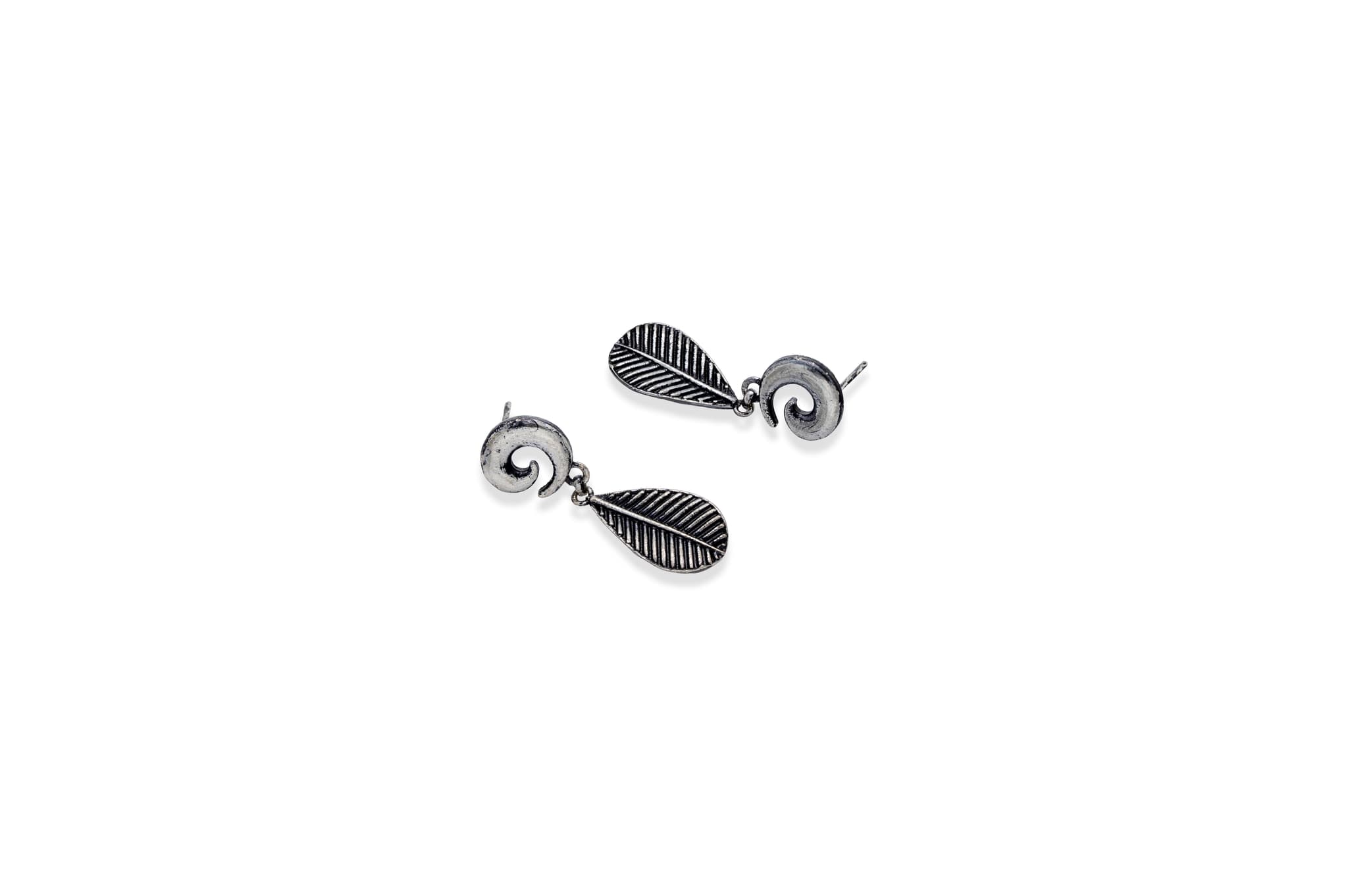 Twisted vine silver earrings – handcrafted silver EARRINGS (alternate view)