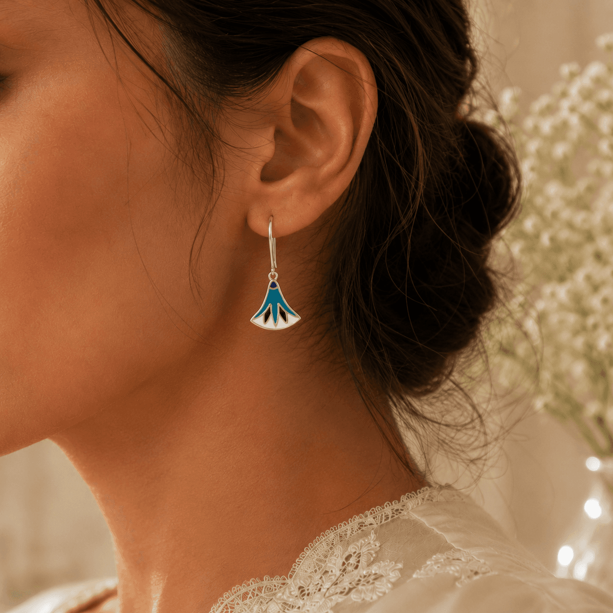 PETAL CROWN SILVER EARRINGS