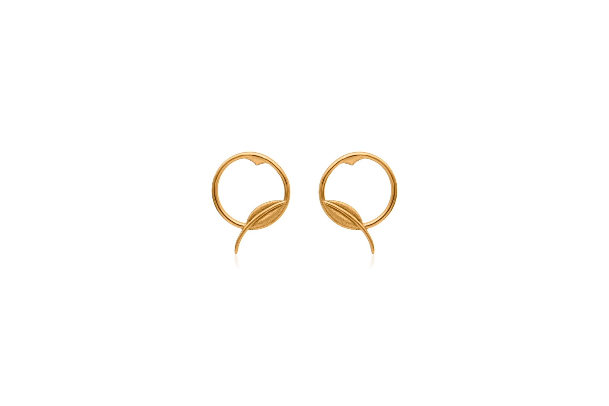 Leaf and orbit gold pendant set – handcrafted gold Pendant Sets (alternate view)